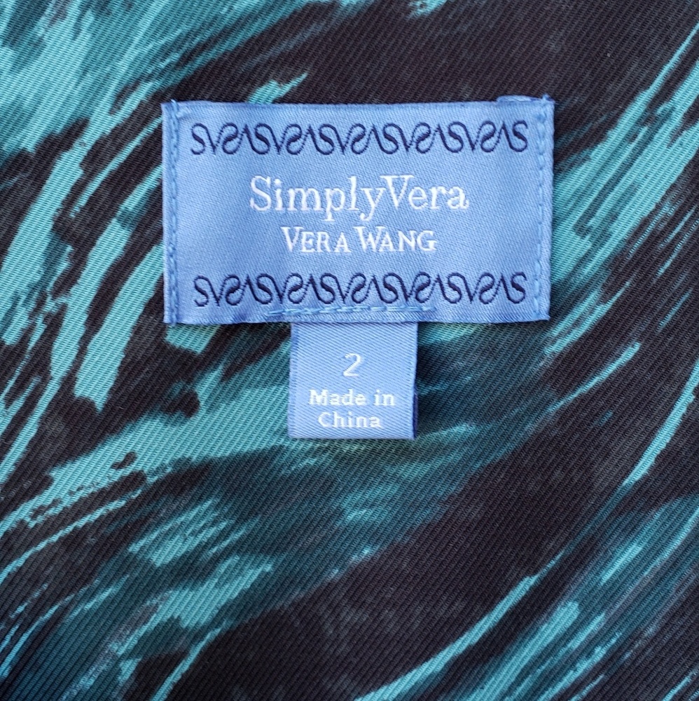 Simply Vera Wang Emerald Patterned Shift Dress - image 4